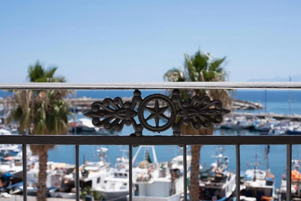 Guest house Stenopus Greco Casa Per Affitti Turistici Santa Flavia